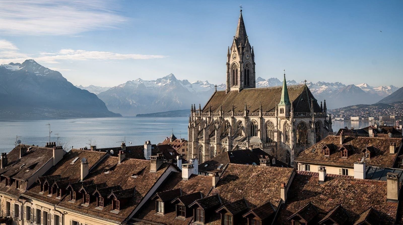 Lausanne & Vevey: kathedraal, Olympische Spelen en de Lavaux-wijngaarden